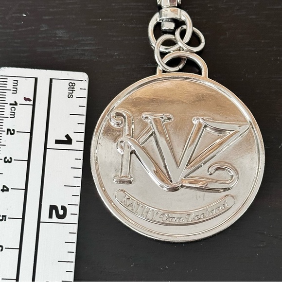 KVZ Kathy Van Zeeland Keychain Purse‎ Charm silver initials - Picture 4 of 5